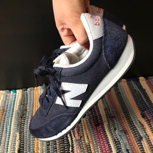 New Balance 410 women’s tennis shoes